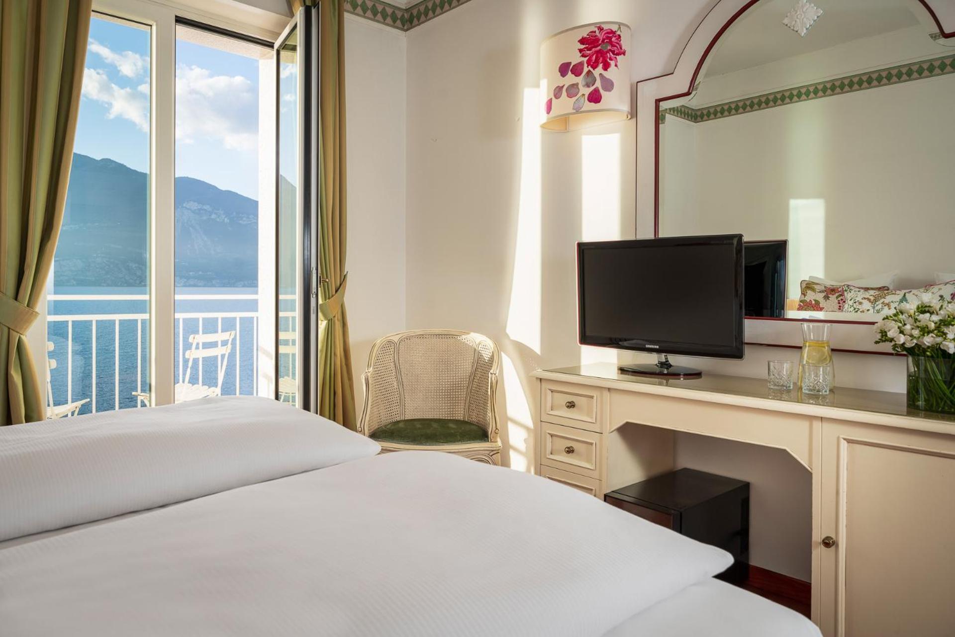 La Caletta Hotel Bolognese برنزوني سول جاردا المظهر الخارجي الصورة
